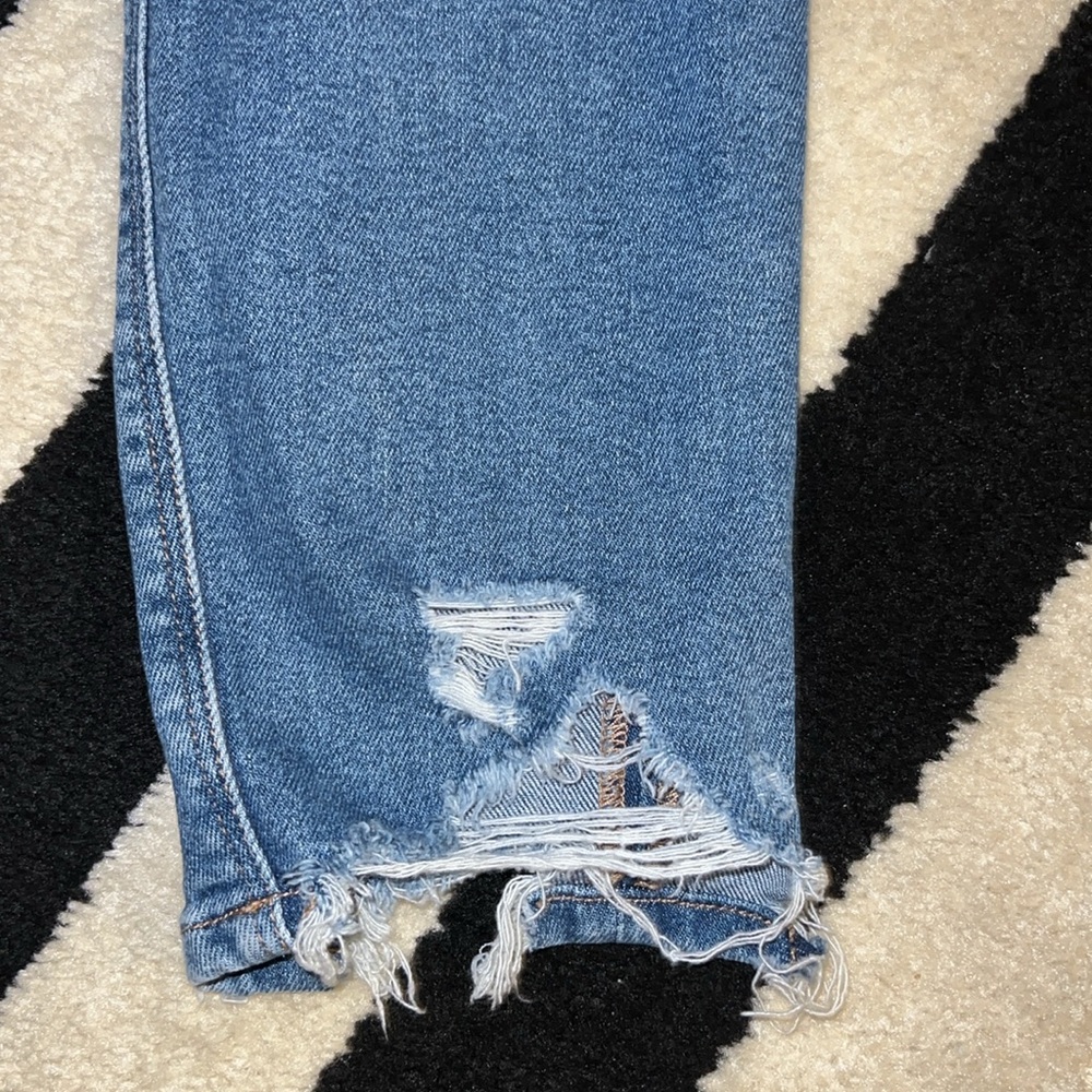 AE In Distressed 😫 Jeans - Picture 14 of 15